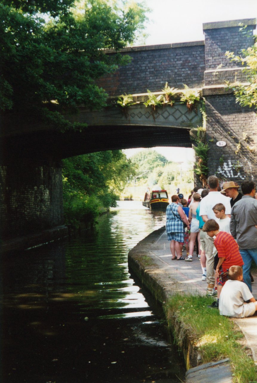 University of Birmingham June 2000 boatride with Chaps 2